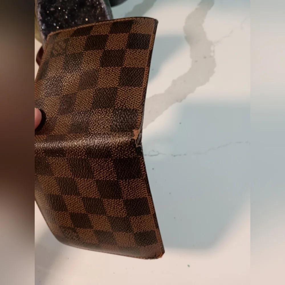 Authentic Louis Vuitton Damier folding wallet coin case vintage